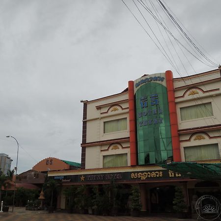 Hotel Thy Ny Battambang Exterior foto